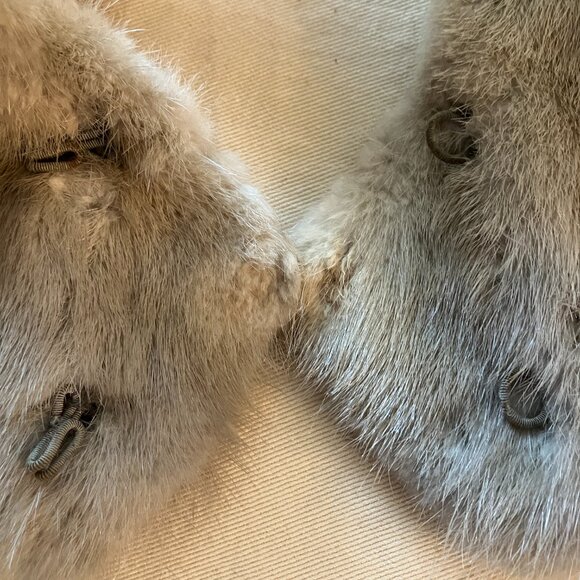 Vintage Fur Scarf Blonde Mink Use as it is or Upcycle / Project Piece - Picture 5 of 6